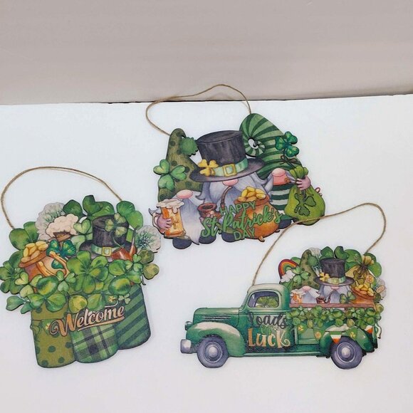 Other - NWOT 3 pcs Happy St Patrick's Day Wreath Sign Wooden Hanging Wreath Decor Wood